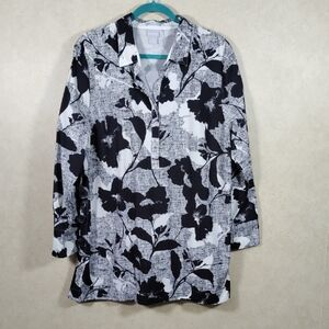 04165 Chico's black & white floral 1/2 button L/S tunic blouse 3 XL